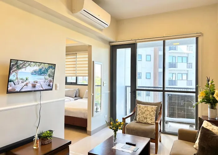 The Mactan Newtown Staycation Lägenhet Punta Engaño
